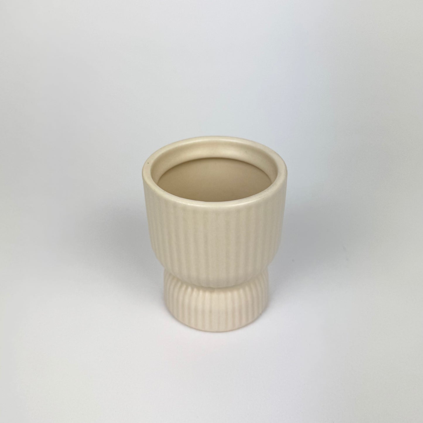 Ceramic 7cm Cream Neck Pot no