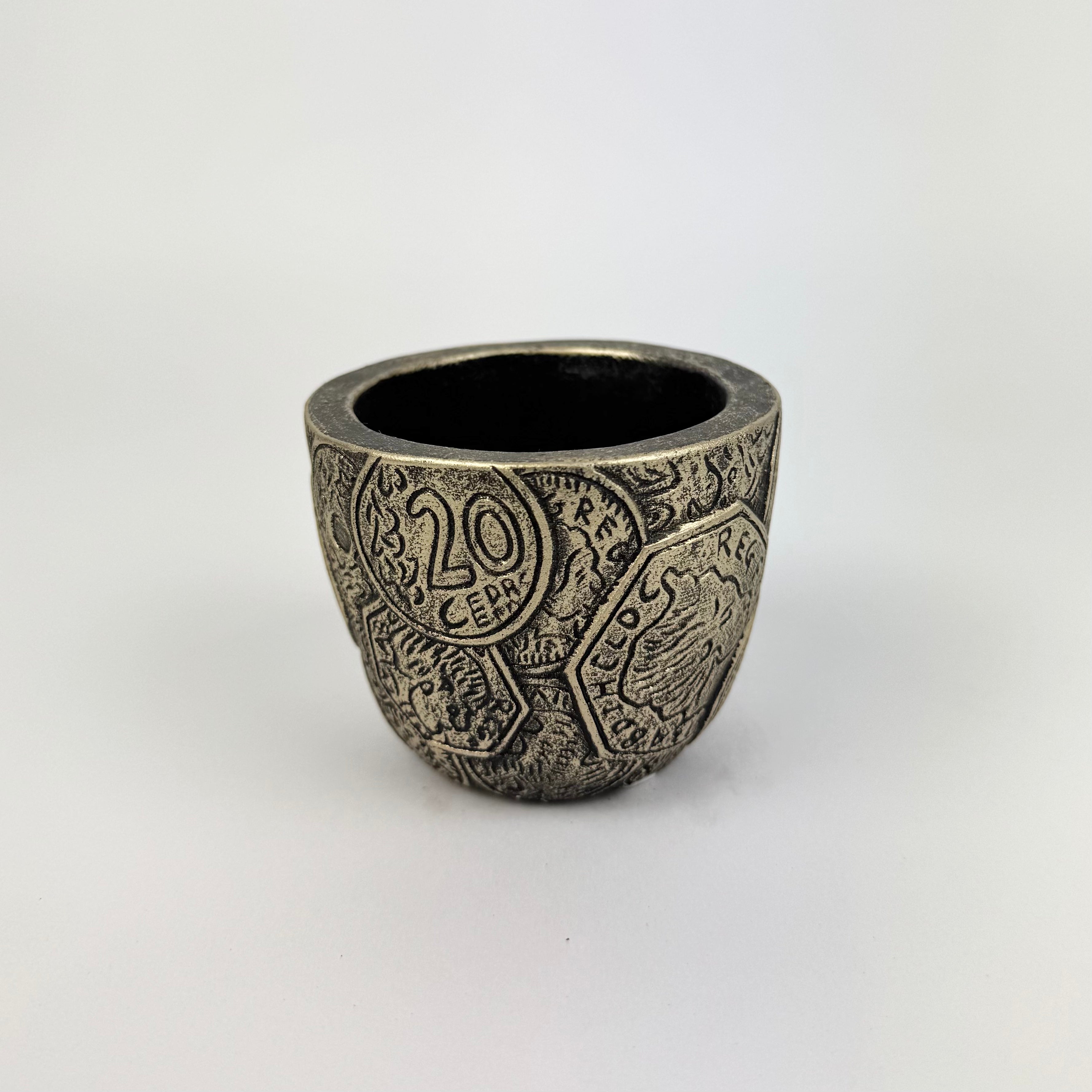 Desk Buddy Plant & Pot Bundle