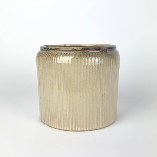 Ribbed Straight Brown 14cm Premium Ceramic Pot