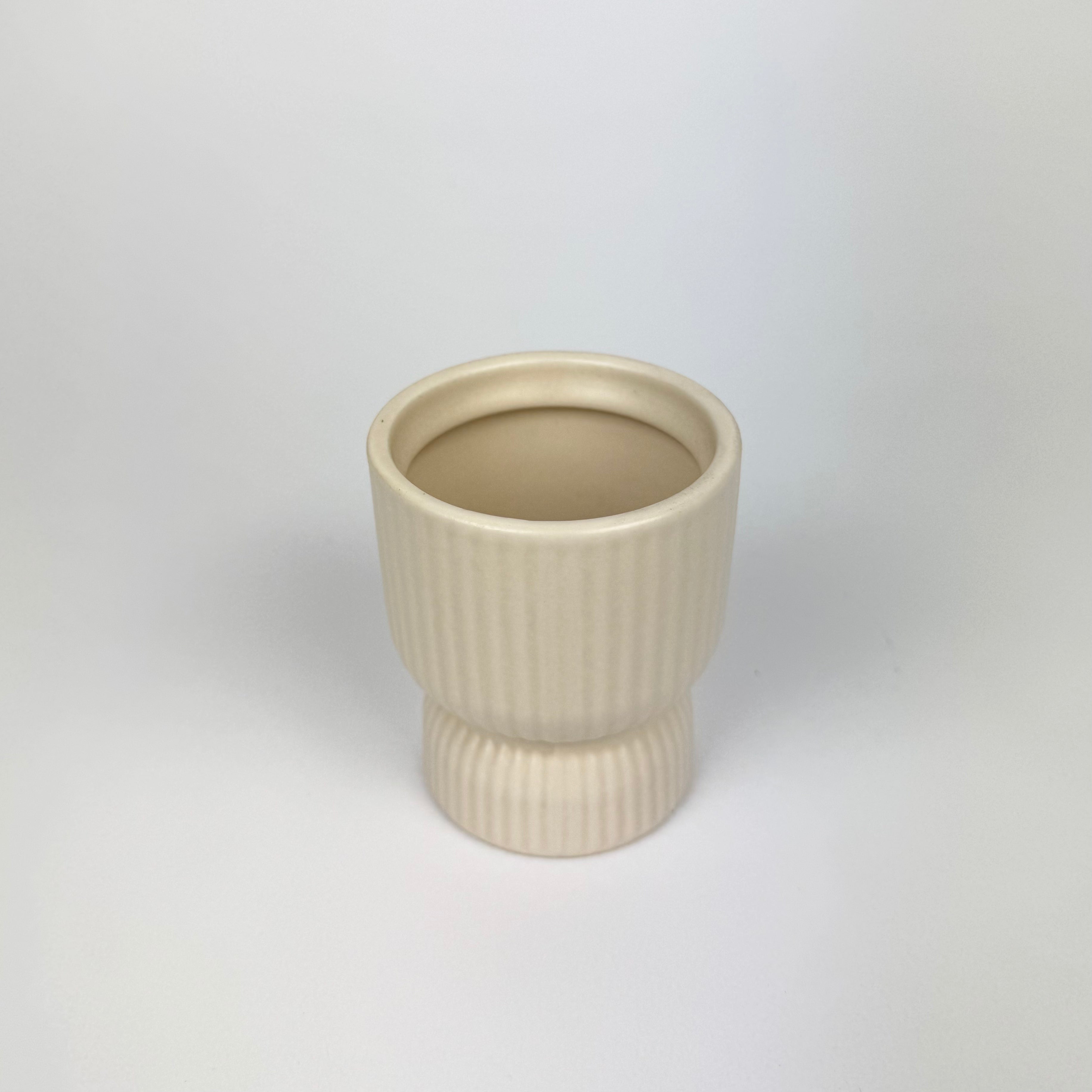 Ceramic 7cm Cream Neck Pot no